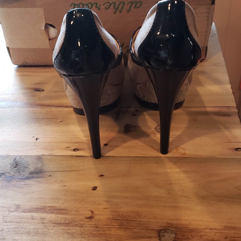 Platform heels - Picture 2 of 5